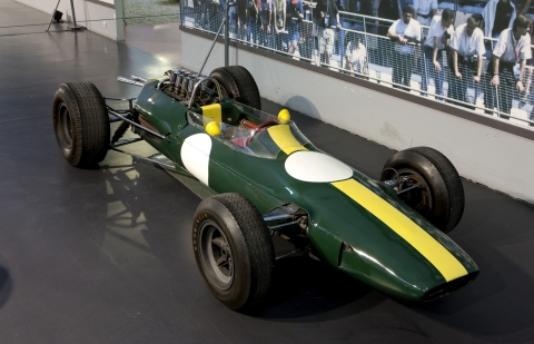 Lotus 33 